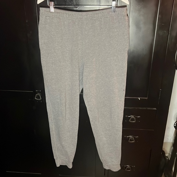 Sweat pants - Picture 1 of 2